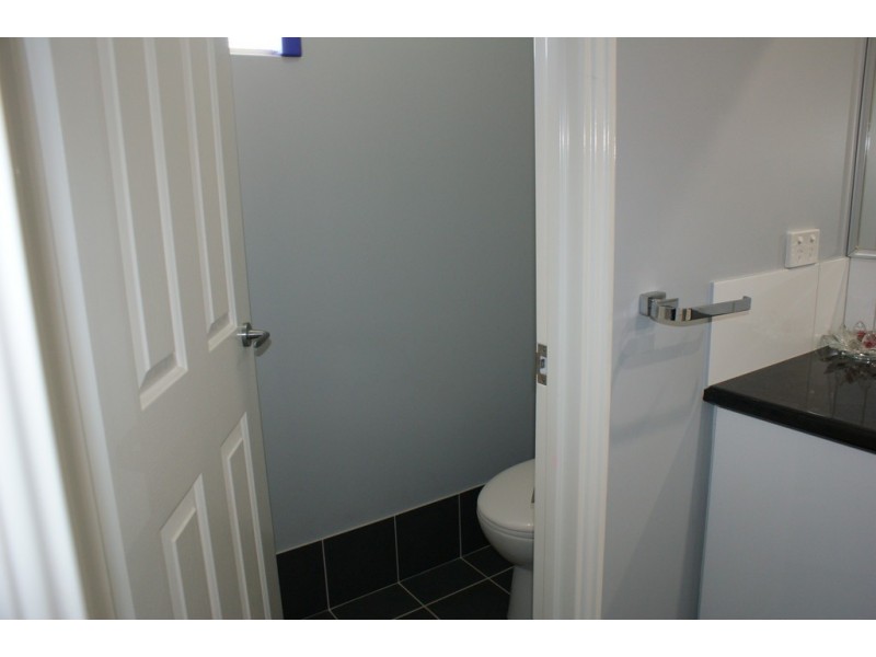 60 Premier Circle, Dongara WA 6525