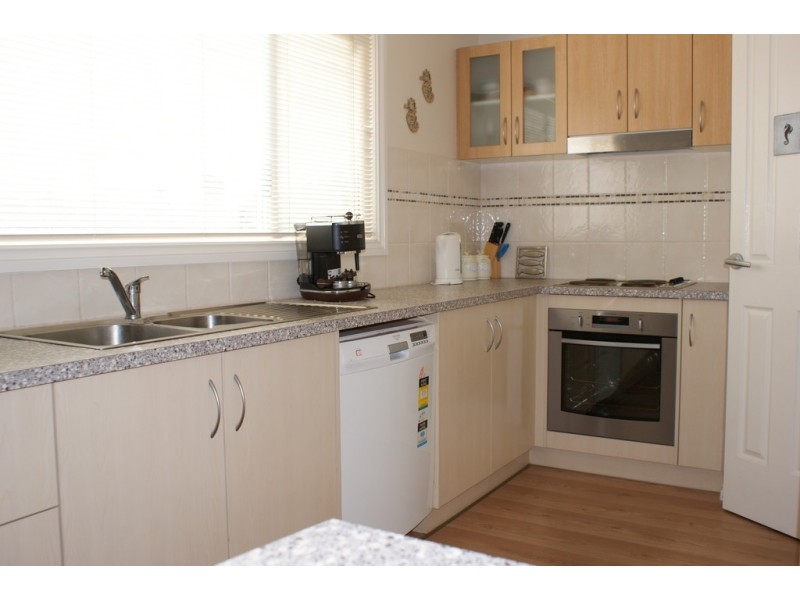 32 Honey Myrtle Close, Springfield WA 6525