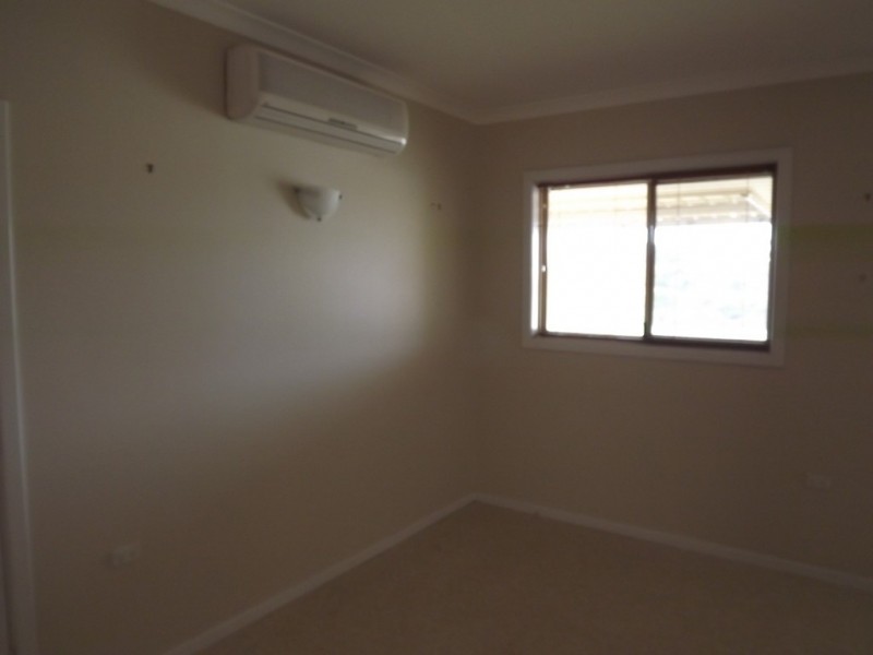 10 Searipple Ave, Port Denison WA 6525