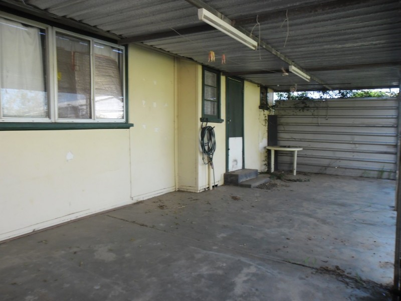 23 Railway Ave, Carnamah WA 6517