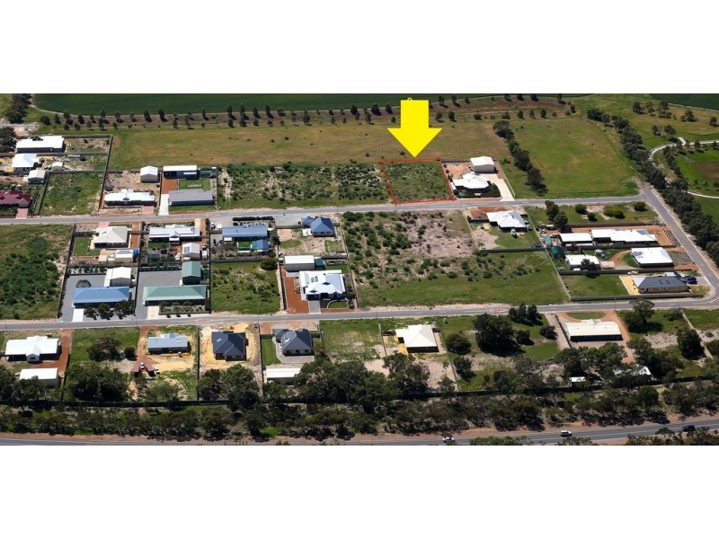 15 Cardwell Gardens, Dongara WA 6525