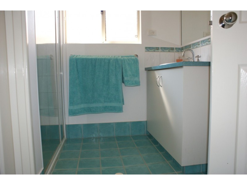 6 Bygrave Drive, Port Denison WA 6525