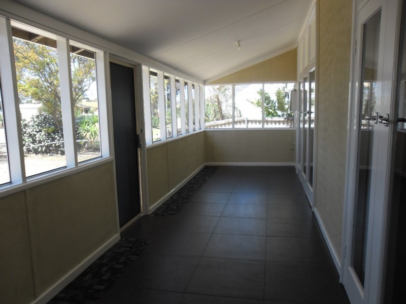 2 Robertson Street, Carnamah WA 6517