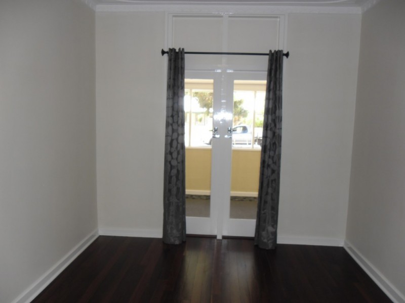 2 Robertson Street, Carnamah WA 6517