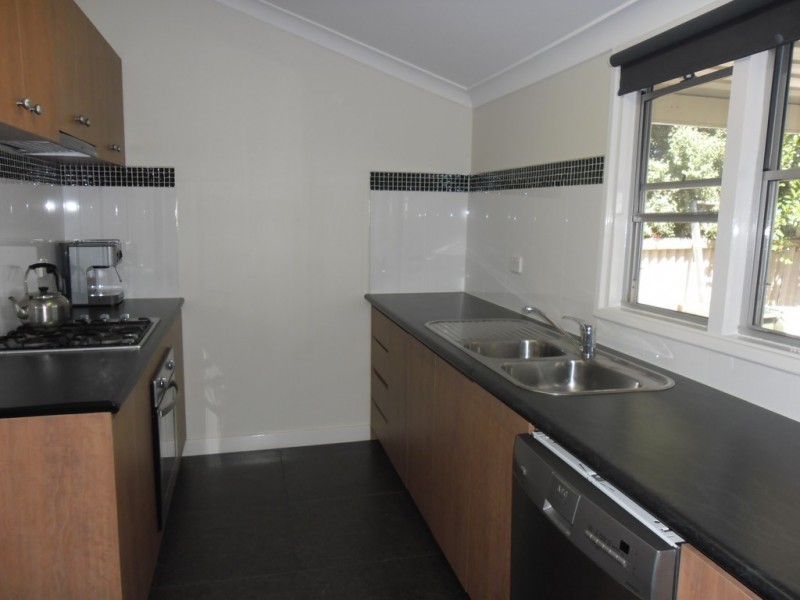 2 Robertson Street, Carnamah WA 6517