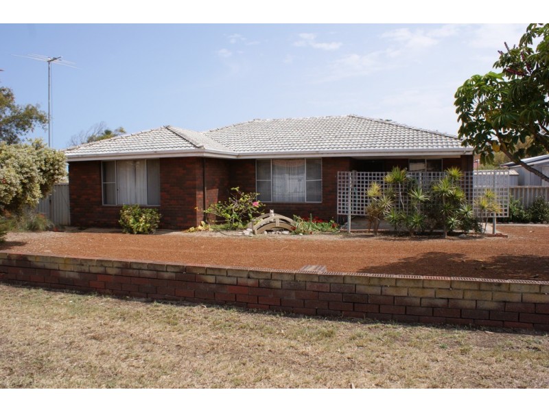 20 Church Street, Dongara WA 6525