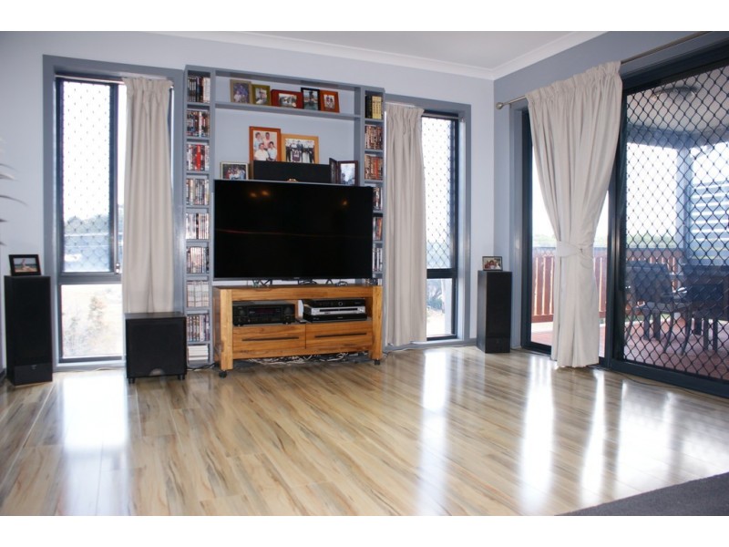 10B Parker Street, Port Denison WA 6525