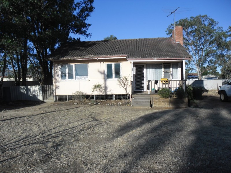 27 Robertson Street, Carnamah WA 6517
