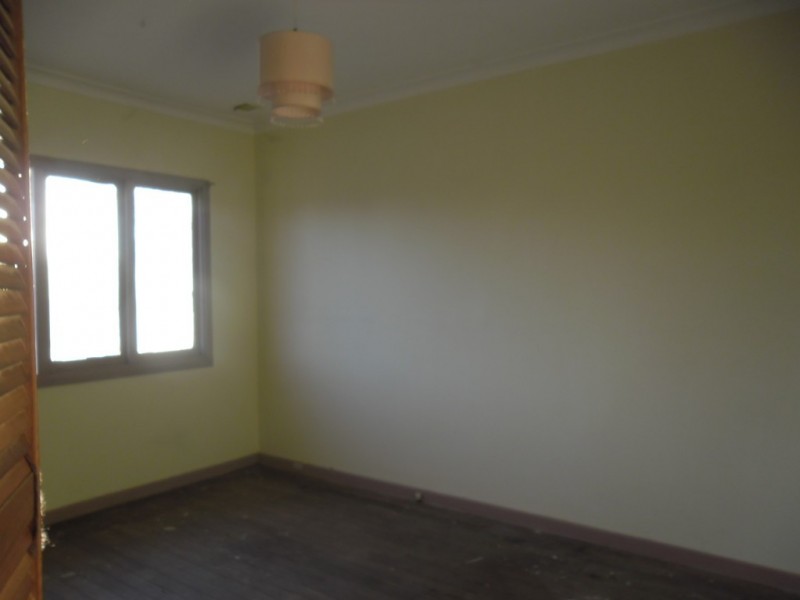 27 Robertson Street, Carnamah WA 6517