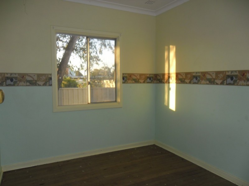 27 Robertson Street, Carnamah WA 6517