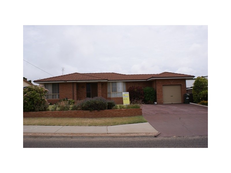 30 Ocean Drive, Port Denison WA 6525