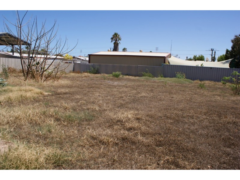 5 Delmage Street, Dongara WA 6525