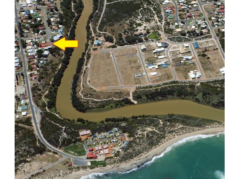 20 Armstrong Street, Dongara WA 6525