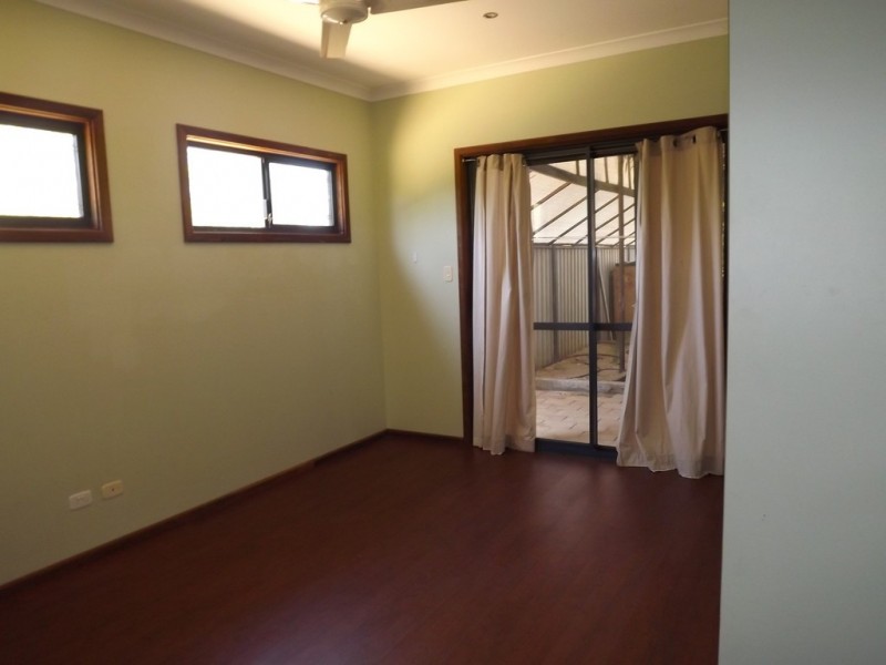 56 Petit Lane, Dongara WA 6525