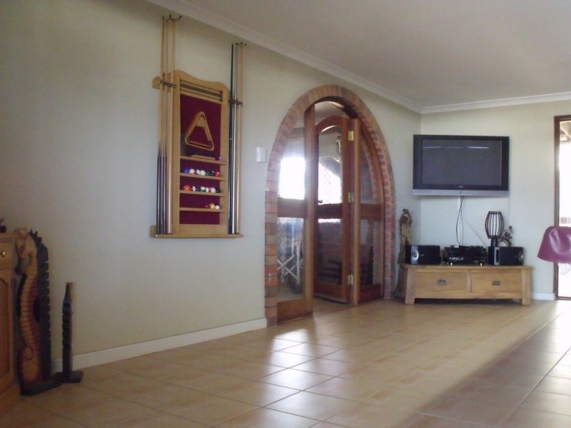 10 Bartlett Place, Port Denison WA 6525