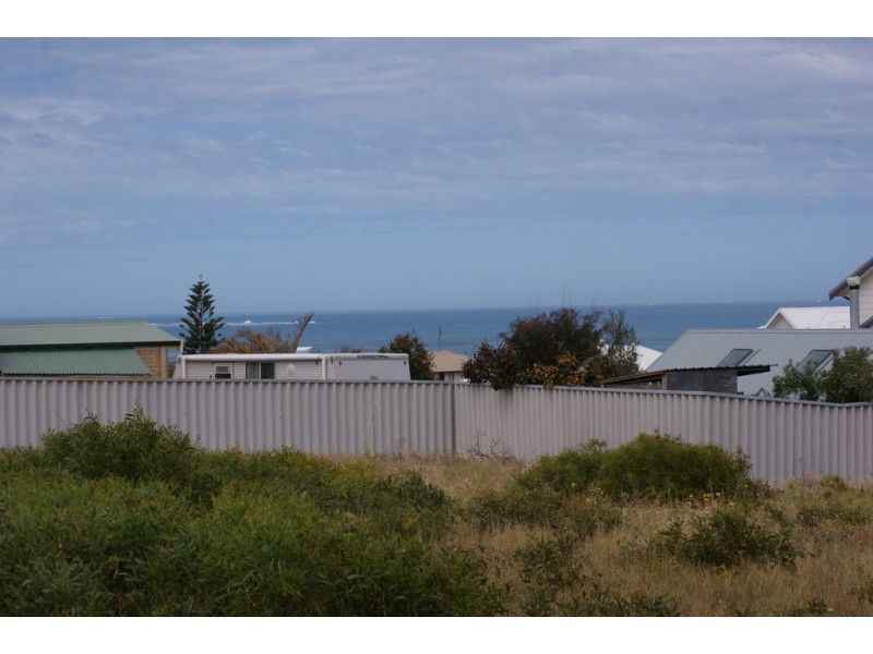 25 Turton Heights, Dongara WA 6525
