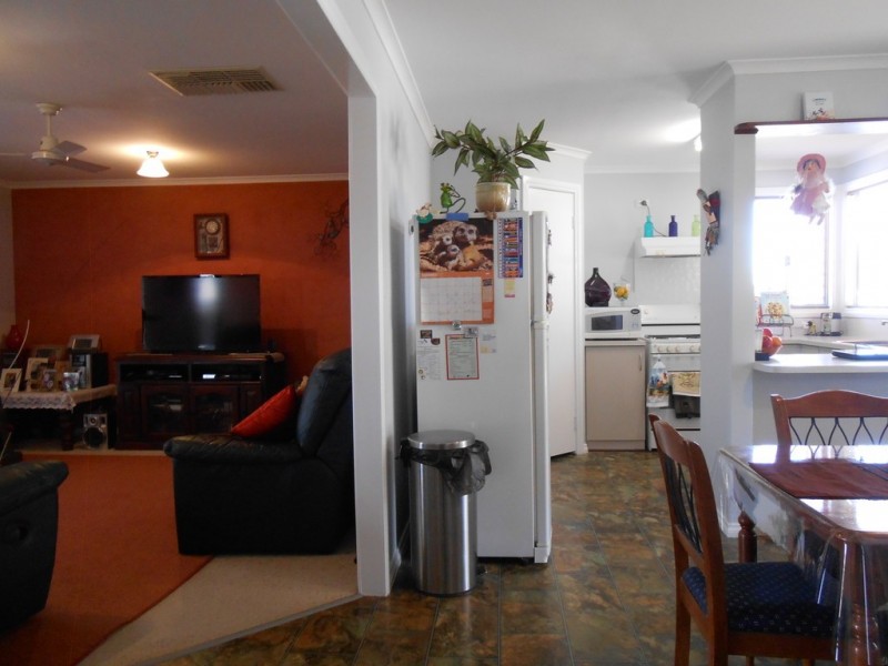 209 Point Leander Drive, Port Denison WA 6525