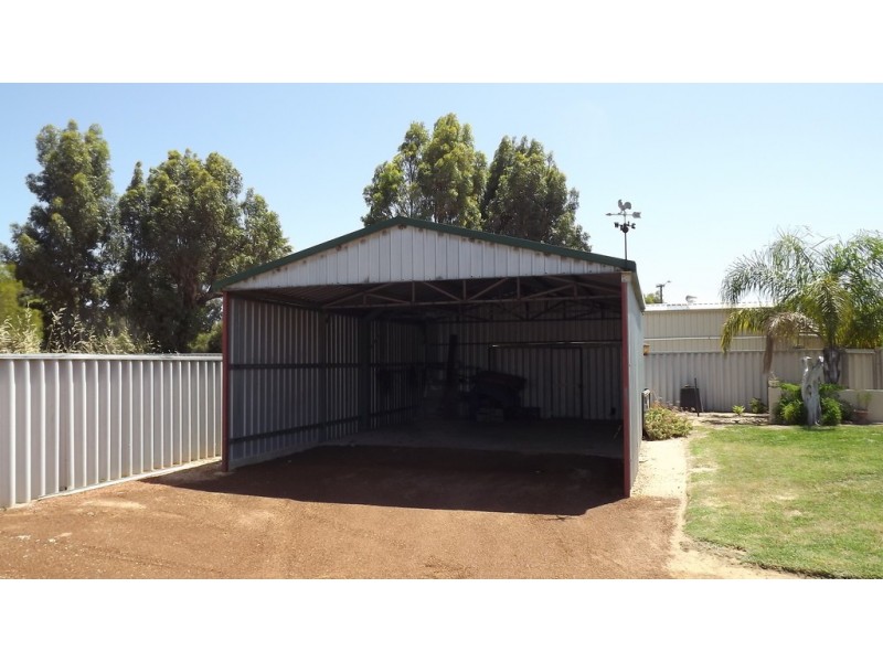 209 Point Leander Drive, Port Denison WA 6525