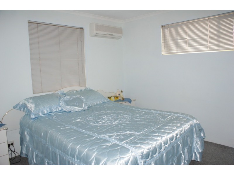 6/123 Point Leander Drive, Port Denison WA 6525