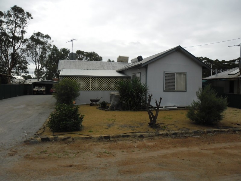 41 Mayrhofer Street, Three Springs WA 6519