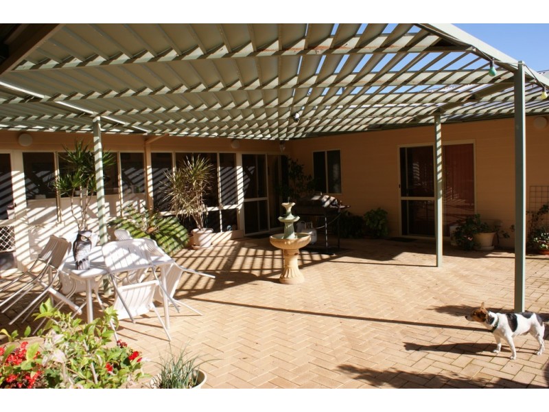 170 Padbury Road, Bookara WA 6525