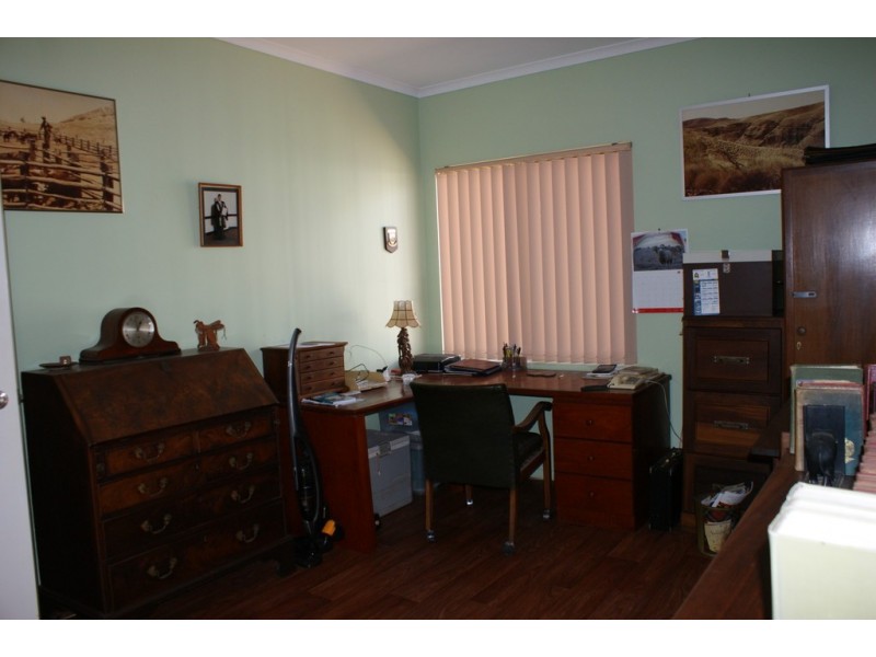 170 Padbury Road, Bookara WA 6525