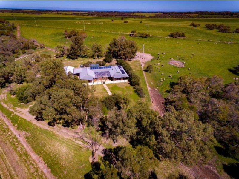 170 Padbury Road, Bookara WA 6525