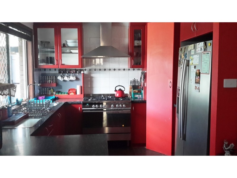 26 Dodd Street, Dongara WA 6525