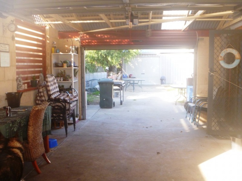 26 Dodd Street, Dongara WA 6525