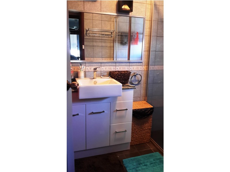 26 Dodd Street, Dongara WA 6525