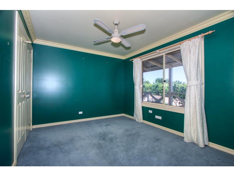 49 Institute Road, Carlsruhe VIC 3442