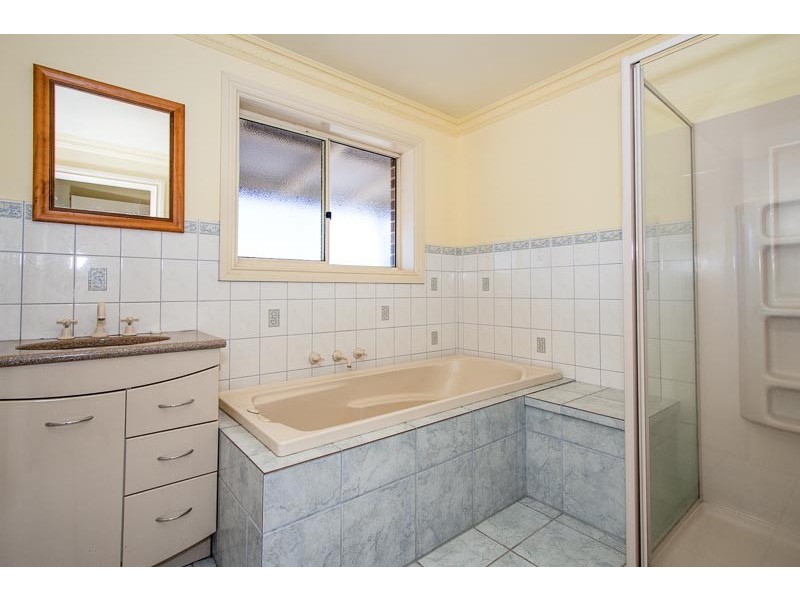 49 Institute Road, Carlsruhe VIC 3442