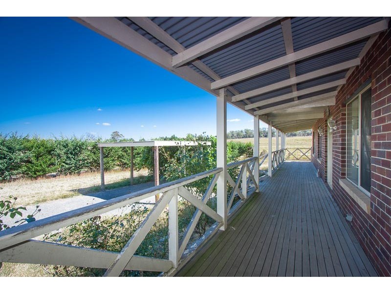49 Institute Road, Carlsruhe VIC 3442
