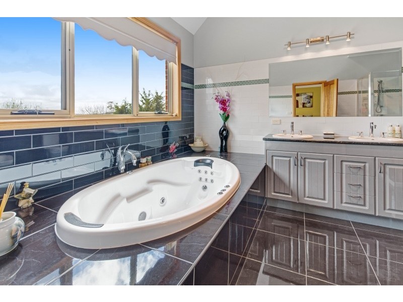 440 Tylden-Woodend Road, Woodend VIC 3442