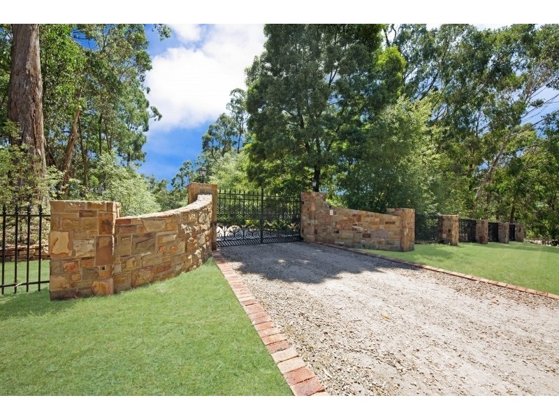 69 Greig Court, Woodend VIC 3442