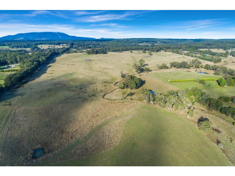 16 Chambers Road, Ashbourne VIC 3442