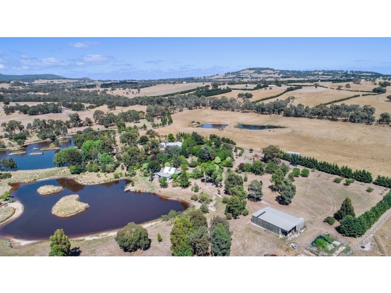 7 Saunders Road, Cobaw VIC 3442