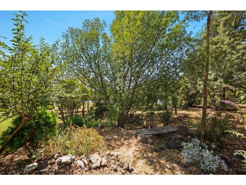 7 Saunders Road, Cobaw VIC 3442