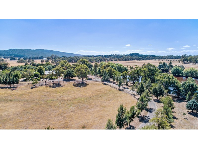7 Saunders Road, Cobaw VIC 3442