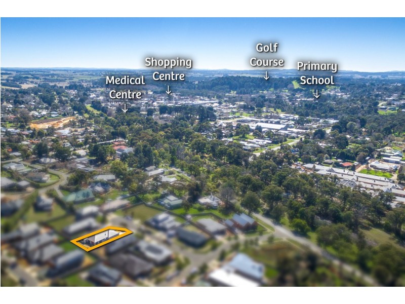 3 Heffernan Court, Woodend VIC 3442