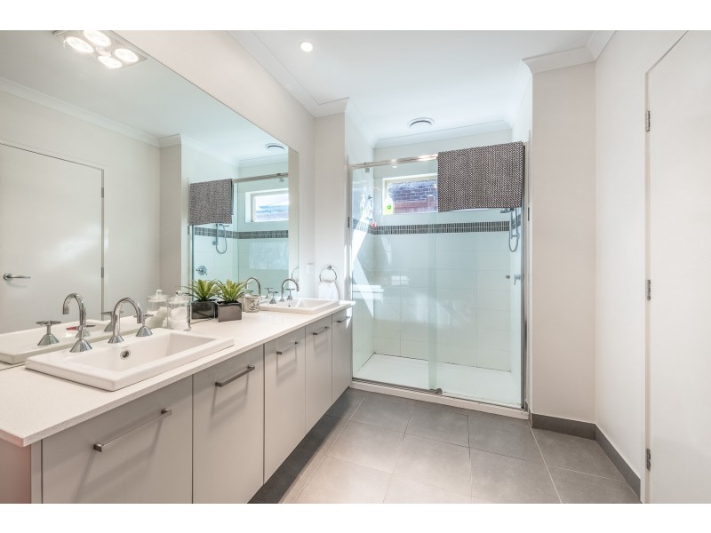 3 Heffernan Court, Woodend VIC 3442