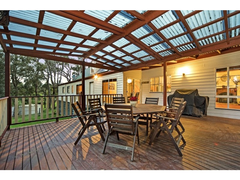 1058 Black Forest Drive, Woodend VIC 3442