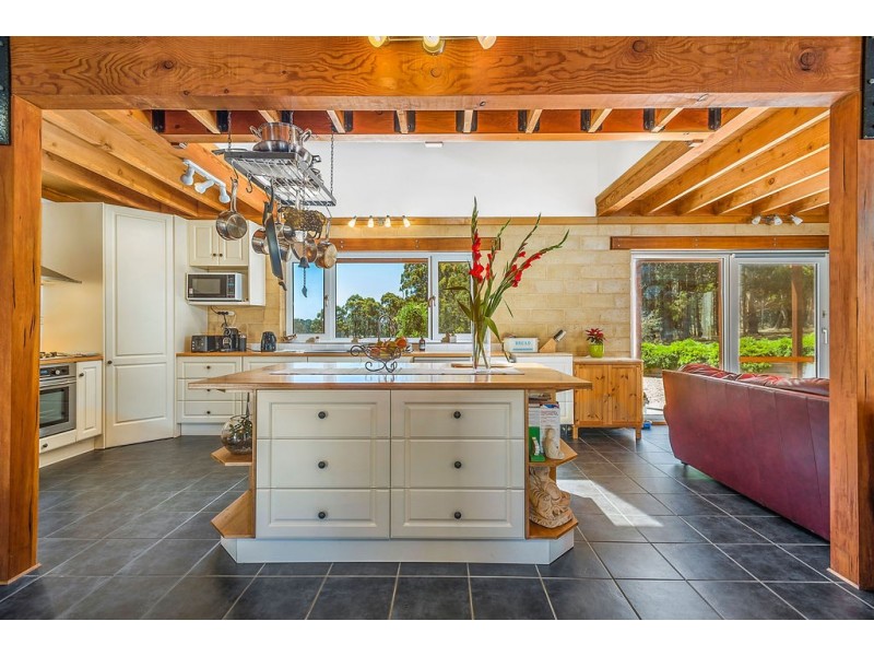 1 Kelletts Track, Ashbourne VIC 3442