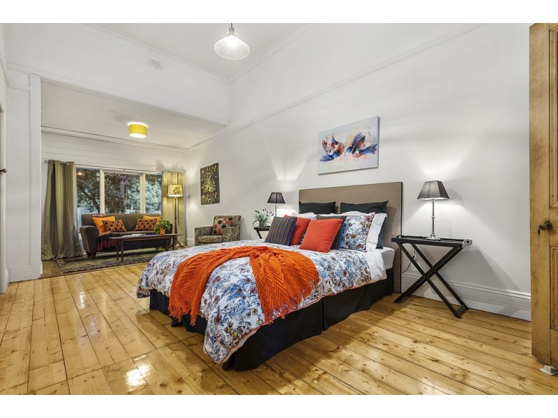 7 Noonan Grove, Woodend VIC 3442