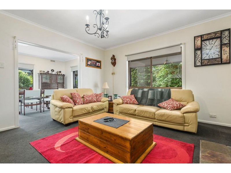 31 Bawden Road, Woodend VIC 3442