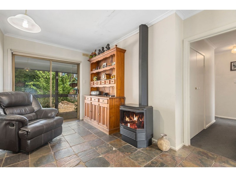 31 Bawden Road, Woodend VIC 3442