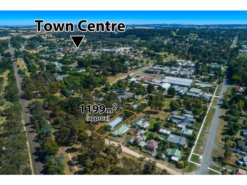31 Bawden Road, Woodend VIC 3442