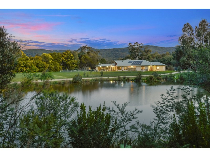 29 Marsella Court, Woodend VIC 3442