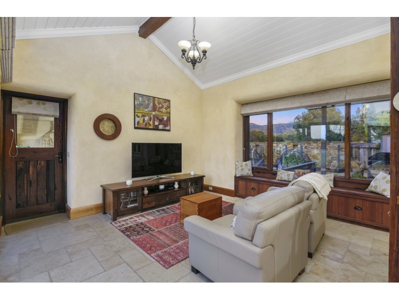 29 Marsella Court, Woodend VIC 3442