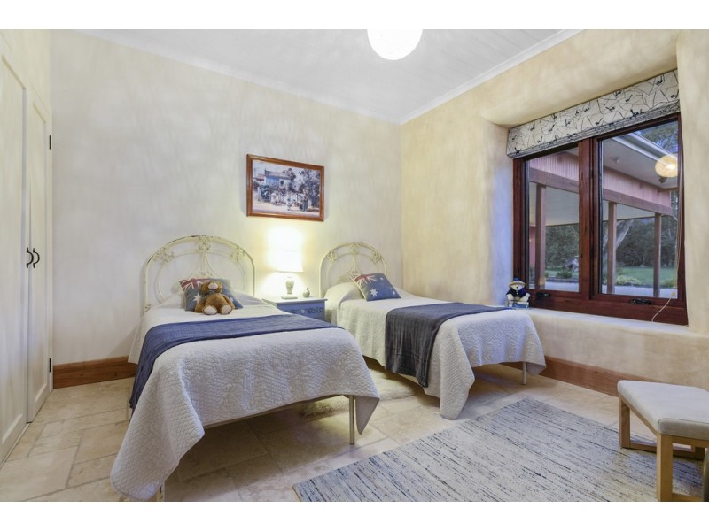 29 Marsella Court, Woodend VIC 3442